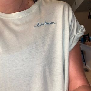 Mint green lululemon tshirt